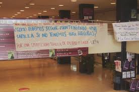 Más detalles ¿a qué hora es el último metro a facultad de derecho (ucm) en madrid? Los Radicales Logran Cerrar La Capilla De La Ub Tras Sus Ataques Y Amenazas Libertad Digital