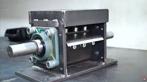Making Wood Chipper Mechanism Plans Wood Chipper Diy Wood Projects Wood Projects