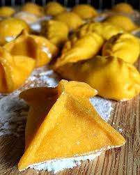 Le migliori ricette di pesti fatti in casa. Ravioli Fatti In Casa Impasto Forme E Ripieni Siciliani Creativi In Cucina