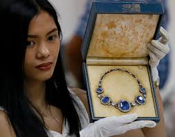 Philippine website to seek tips