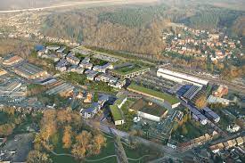 The total area is 26.64 km². Court Village Court St Etienne
