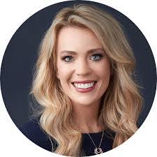 Erika Michalski's Instagram, Twitter & Facebook