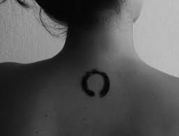 43 unique simple small meaningful tattoos symbols for women men koees blog tattoos can have deep meaning, a permanent reminder of something powerful in life or an experience that cannot and should not be forgotten. 20 Small Tattoos With Big Meanings