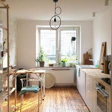 Ich Mag Nicht Mehr So Viele Schrankleichen Besitzen Zu Besuch Bei Nicenicenice In Aachen Inneneinrichtung Innenarchitektur Und Kuchendesign