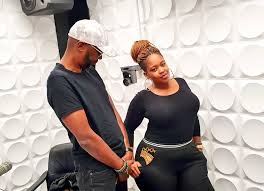 Kamene goro (born on the 24th of march 1992) whose birth name is michelle kamene goro is a kenyan radio presenter, news anchor and, media personality. Kamene Goro On Twitter Lakini Kibeandy Haya Let S Catch Up On The Morning Kiss Kameneandkibe Kibeandy Kiss100kenya