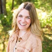 70+ perfiles de «Hailey»