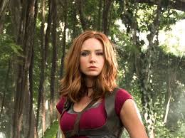 Is karen gillan's jumanji costume sexist? Karen Gillan Talks Jumanji Infinity War Her Favorite Horror Movies And Doctor Who Gamespot