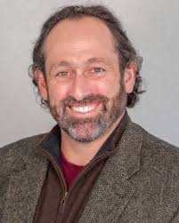 Robert Tuckman's Instagram, Twitter & Facebook