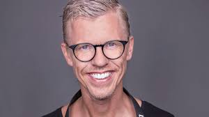 Also discover famous photographer bingo rimer's birthday, measurements, physical stats, favorite things, dating. Smaland Resorts Bjuder In Bingo Rimer For Att Upptacka Smaland Smalands Turism