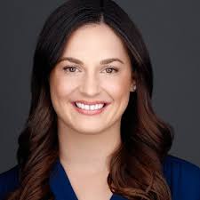 Annie Lemon (@MtgAnnie)