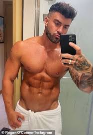 In our original carrot cake recipe, we only call for ground cinnamon. Itv Among Channels Cracking Down On Celebs With Onlyfans Accounts Due To Raunchy Content Daily Mail Online