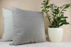 Black And White Striped Pillow Shams Black And White Stripe Linen Pillow Cover Decorative Throw Pillow Linen Pillow Shams With Images Bed Pillows Decorative Linen Pillow Covers Linen Pillows