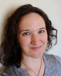 Heather Bourne's Instagram, Twitter & Facebook