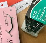 The Treasury Tag - A Very British Stationery Item? - Bleistift