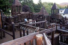 Kayaking is one of the most popular activities in lincoln city, thanks to the pure abundance of water. Attractions Things To Do Lincoln City Hiking Whale Watching