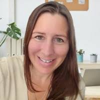 200+ "Jan Robertson" profiles