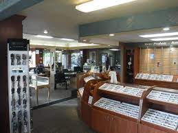Anthony provide eye welcome to summit eyecare, your convenient eye doctor in southeastern idaho. About Us