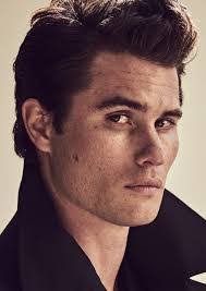 Alexander Chase's Instagram, Twitter & Facebook