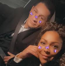 Autojen myyntipaikka