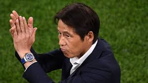 Get all latest news about akira nishino, breaking headlines and top stories, photos & video in real time. Akira Nishino Pleased With Japan S Fighting Spirit After Twice Coming From Behind Against Senegal Ht Media