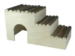 elmato 10425 stufenhaus fur nager mit naturstaben amazon de garten kaninchen spielzeug meerschweinchen gehege meerschweinchen haus