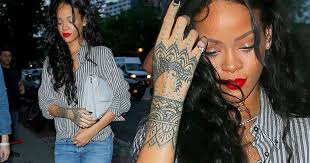 Apr 12, 2021 · watch: Rihanna Tribal Tattoo Novocom Top