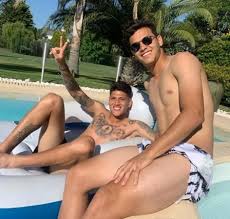 Dos cracks juntos, de vacaciones - River News