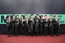 거리는 멀어졌을지라도 음악으로 더 가까워지는 한 주 온라인 뮤직 페스티벌 mma week. Red Carpet Looks From The Melon Music Awards 2020 Soompi
