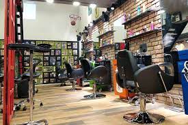 Sopheap is a welcoming host; Top 5 Hair Salons In Mumbai Magicpin Blog