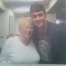 Mary Jinks (@stalybridgemary)