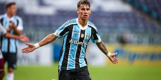 Vai no barba azul que passa o jogo. Gremio Passa Pelo Caxias E Vai Em Busca Do Tetra No Campeonato Ga