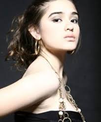 Yasmine Wildblood, Diputusin Baim Karena Foto Syur