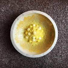 The Art Of Plating On Instagram Yesterday Championtaka Showed Us That Yellow Is Bellow Torta Mimosa With Gol Fine Dining Desserts Yellow Desserts Food Tool