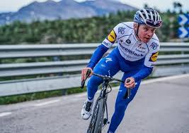 Remco evenepoel crashes into ravine & max schachmann crashes into bmw! Young Remco Evenepoel Wants To Achieve Victory In Lombardy