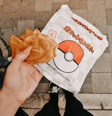 Seid Ihr Offen Fur Neues Bzw Anderes Essen Auf Dem Bild Seht Ihr Ein Karpador Taiyaki Das Ich In Akihabara Free Games Travel Advisory Games