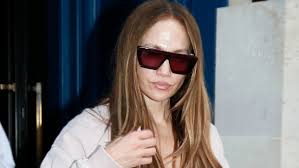 Jennifer Lopez Recalls Being Hospitalized After Working 98 Days Straight