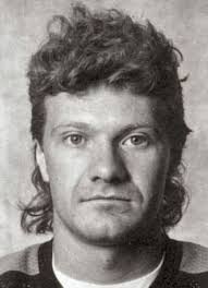 Player photos for the 1987-88 Vernon Lakers at hockeydb.com