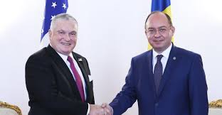 Cel mai jalnic ambasador al sua, mai prost decât klemm și mai canalie decât gitenstein, nedemn, sfertodoct, penibil, libidinos, bălos. Bogdan Aurescu Welcomes The New Us Ambassador Adrian Zuckerman Ministry Of Foreign Affairs