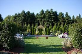 The venue is kept in pristine condition so everything looked amazing on the day of the wedding. The Farmer S Daughter South Kingstown Rhode Island United States Venue Report