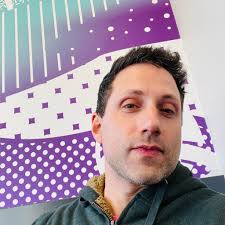 Meet Laura Stark! Editor-in-chief of Collingswood Living! Laura is a  writer, graphic designer, storyteller, and unapologetic Oxford comma  enthusiast. Every month, Laura has the joy and honor of telling the stories  of