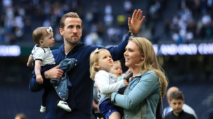 FC Bayern: Stürmer Harry Kane zieht nach Baierbrunn - Haus hat namhafte  Vormieter - Landkreis München - SZ.de