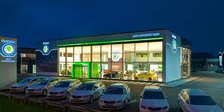 Skoda garage maltepe nin tüm personeli yetkili servislerde yıllarca çalışmış tüm marka eğitimlerini almış , müşteriler ile empati yapabilen yüksek etik düzeyli tecrübeli. Boland Skoda