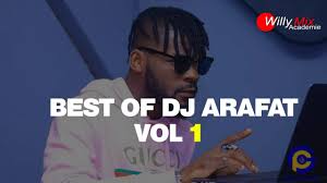 Dj arafat (parfois appelé yôrôbô, commandant zabra et anciennement sao tao le dictateur), de son vrai nom ange didier houon, né le 26 janvier 1986 à yopougon (abidjan), est un chanteur. Best Of Dj Arafat Vol 1 Video Mix By Willy Mix Youtube