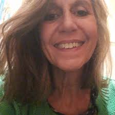 Les "Paroles d'artistes" reviennent en cette fin d'année avec pour  commencer cet inédit de et par la comédienne Elisa Peters : "Chaim"  http://bit.ly/ElisaPeetersChaim