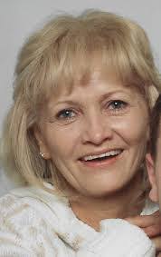 Paula Myers's Instagram, Twitter & Facebook