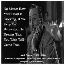 Keep Believing And Never Give Up On Those Dreams Comment Yes If You Are A Tru Inspirational Quotes Motivation Motivation Inspiration American Entrepreneurs