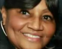 Stephanie Moultrie's Instagram, Twitter & Facebook