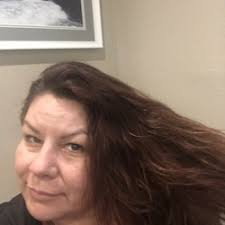 RENEE'S UPTOWN SALON