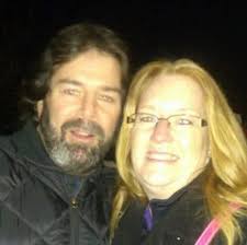 Can anyone guess the third song? First one to get it right gets a follow!  It was a tie for my dad & I this time 🤠🎶