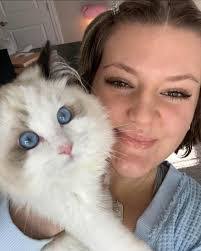 Christi Kramer's Instagram, Twitter & Facebook